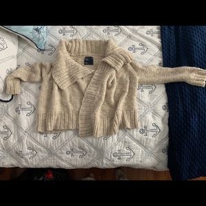American eagle sweater
